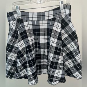 Black and White Skirt with Straps and Pockets